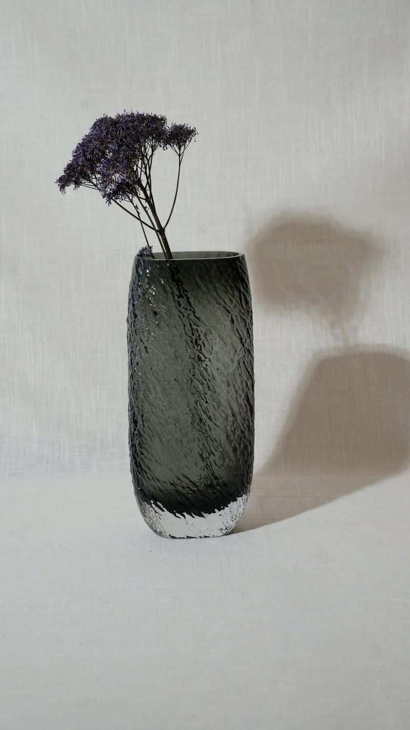 Clear Vase Grey